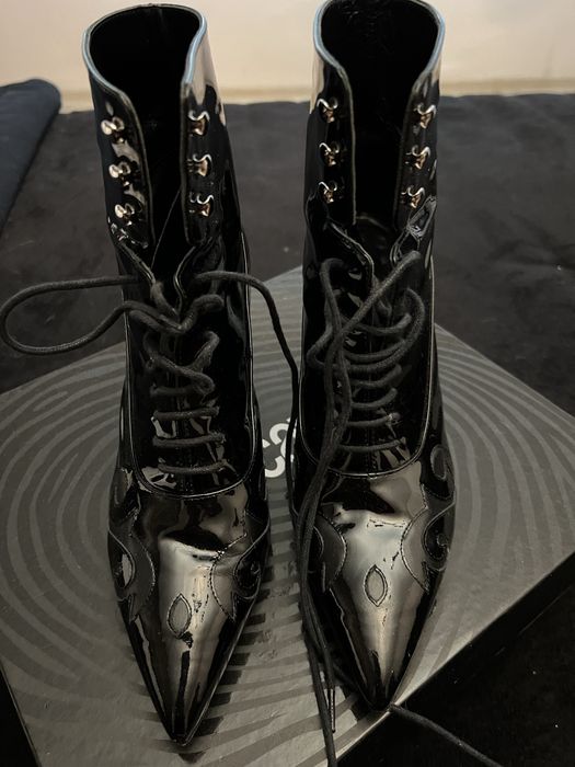 Черни лачени боти  JUST CAVALLI