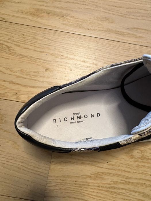 Кецове John Richmond