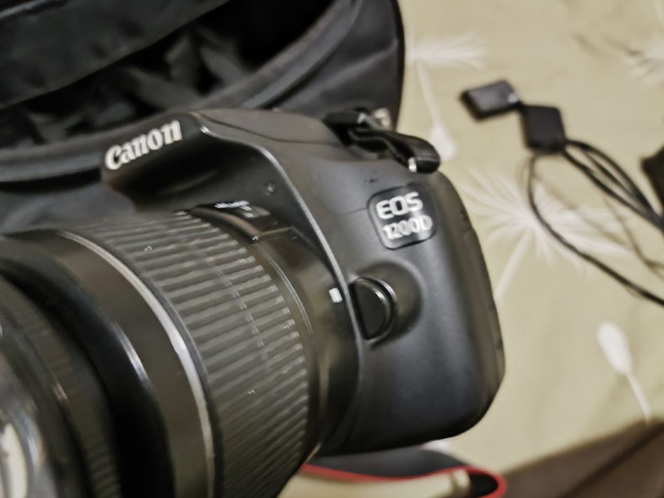 Fotoapatat canon EOS 1200D