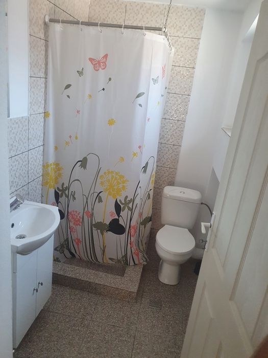 Cazare Echipe Firme – Capacitate 12 Persoane (5 Camere Premium), Factură/ANAF