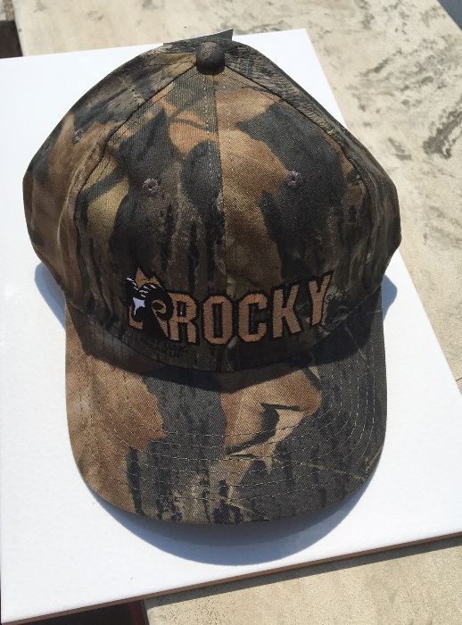 Шапки с козирка - камуфлирани - Browning и Rocky, нови - 20 лева брой
