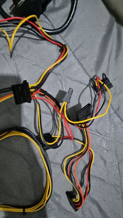 Блок питания Huntkey 600W