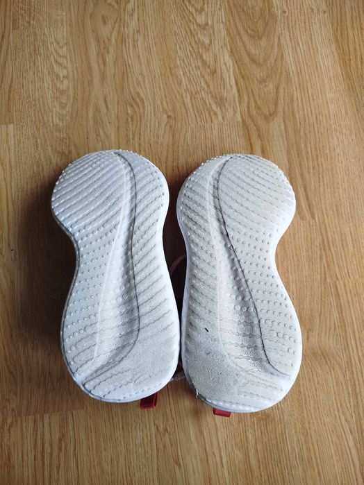 Adidasi New Balance dama marimea 36 femei