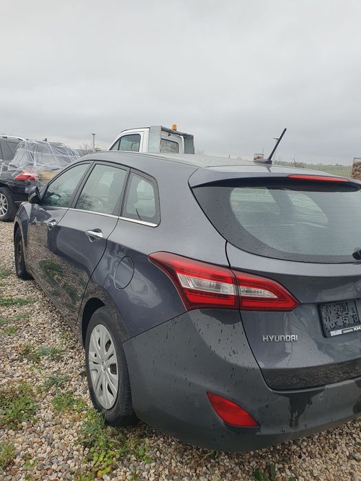 Hyundai i 30. 1,6 CRDi - D4FB Навигация Автомат.2015g.На части,