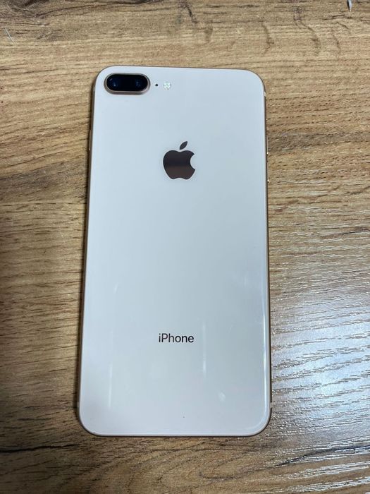 iPhone 8 plus Продаю