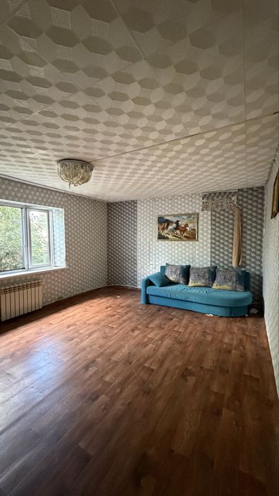 Продается дом в поселке Курмангазы  , торг есть