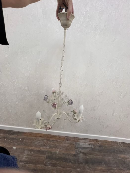 Люстра потолочная