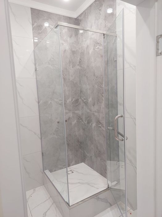 Душевые кабины, перегородки, шторки для ванн