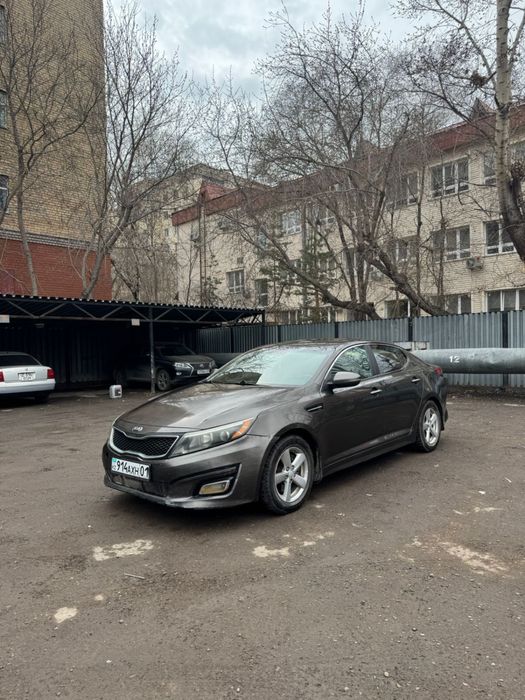 Продается легковая машина Kia Optima