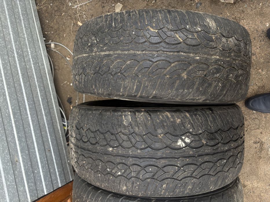 Резина летняя 285/50R20