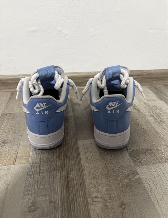 Vand af1 albastri luciosi