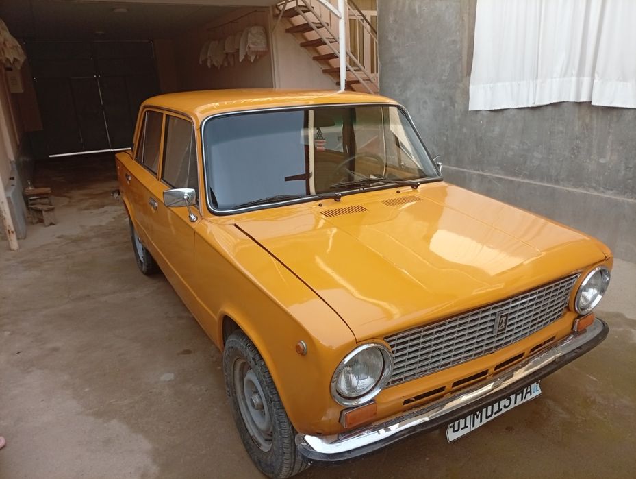 Газ 21011.      .