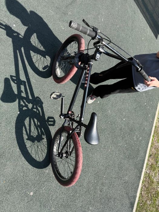Велосипед трюковый bmx stolen