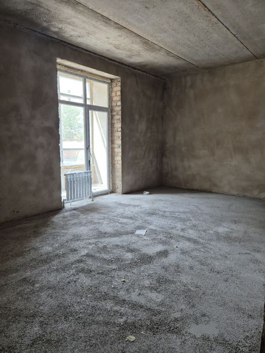 Продаю квартиру 3х комнатная