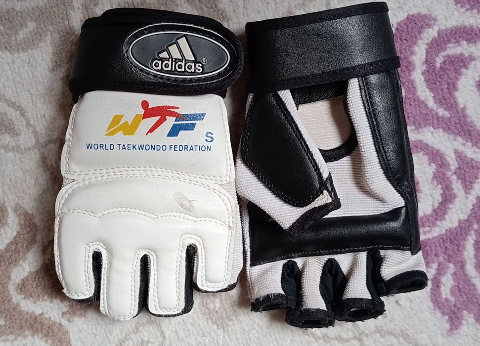 Набор для таэквондо или каратэ