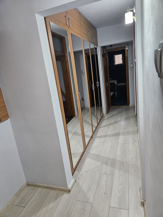 Apartament 3 camere de inchiriat