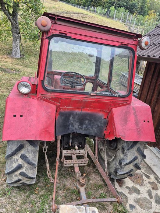 Tractor U 445 de vanzare