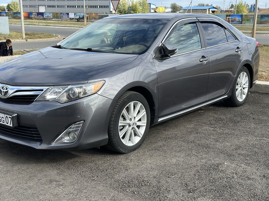 Camry 50 XLE 2014г