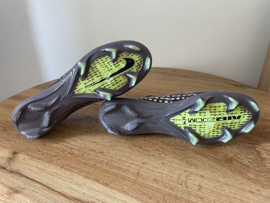 Ghete de fotbal Nike Zoom Mercurial Vapor 16 Elite Kylian Mbappé FG - Maro nr 40 - 43