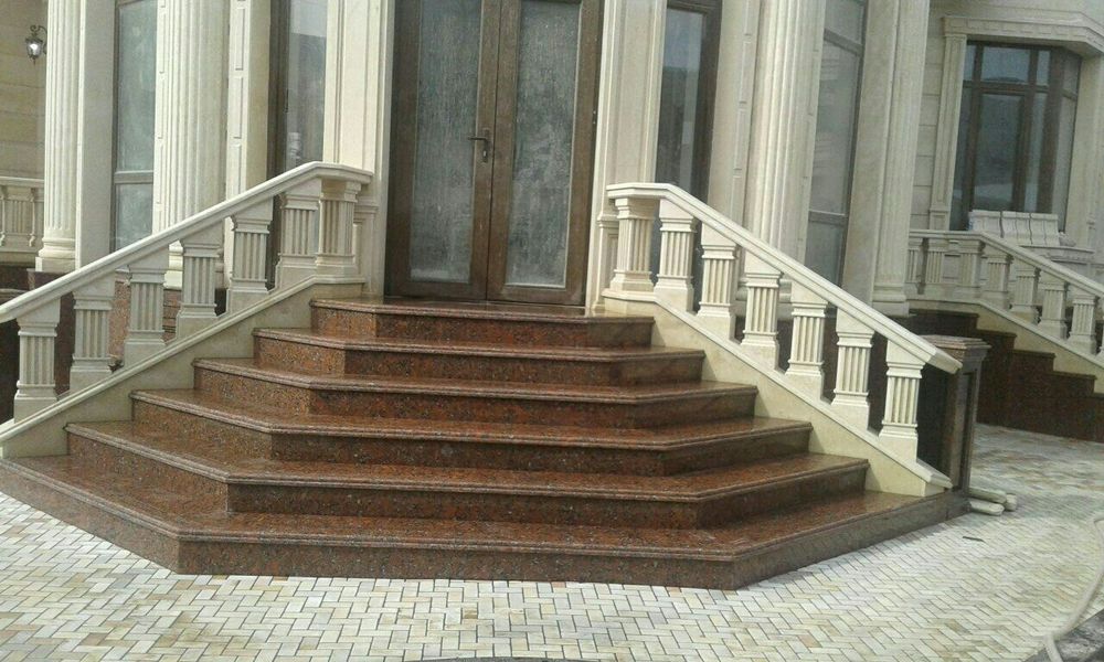 Granit Mramir Sokl Arginal Travertin Tosh
