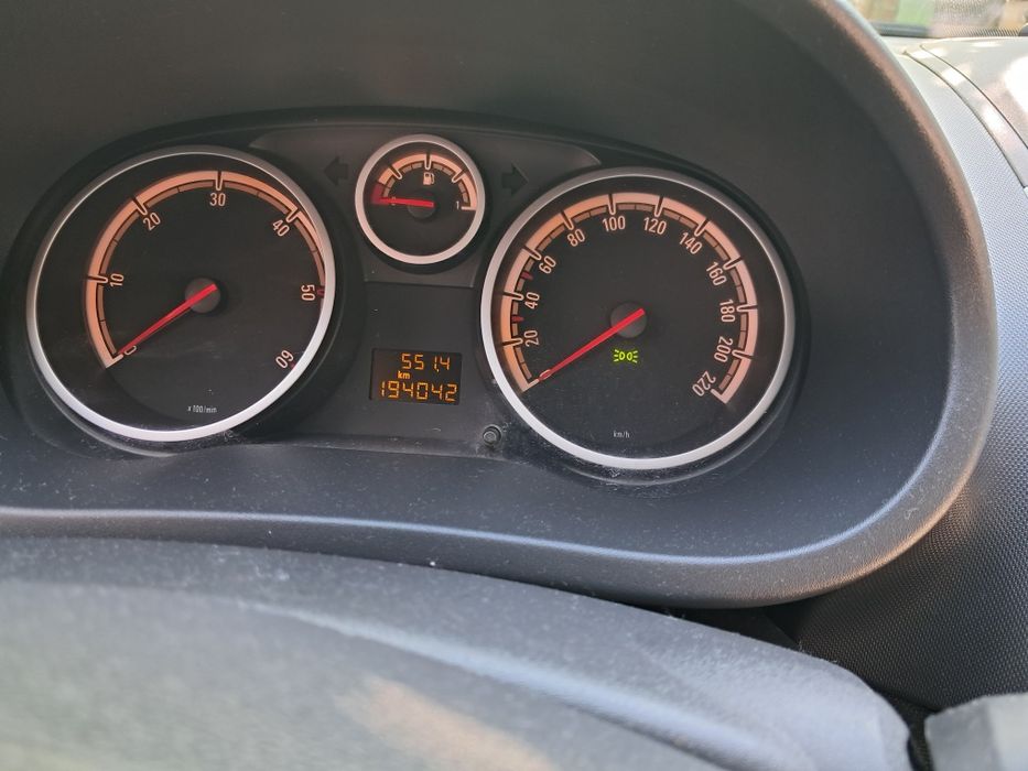 Opel corsa D 1,3 diesel