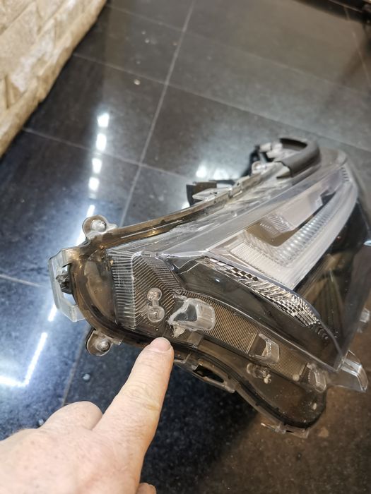 Far stânga dreapta toyota rav4 full led 2022/2023/2024