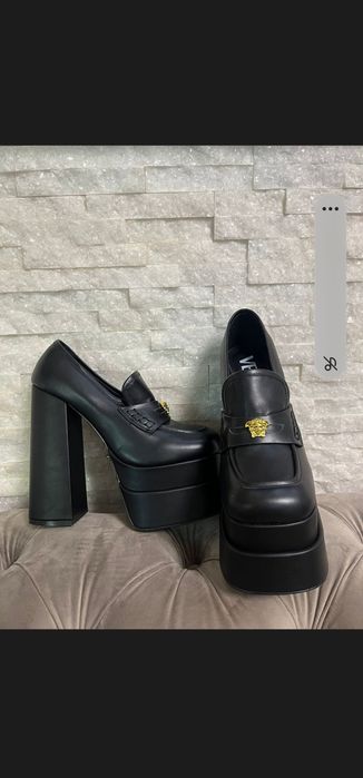 Pantofi superbi versace 36