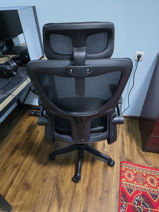 Офисное кресло как новое