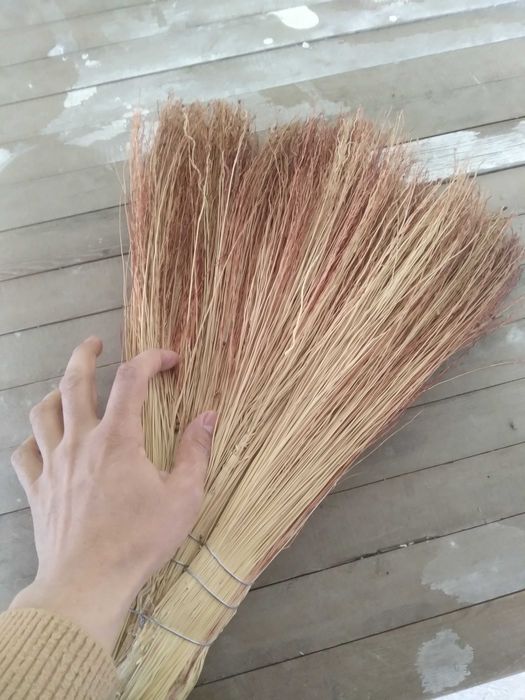 Uy Supurgi sotiladi optom