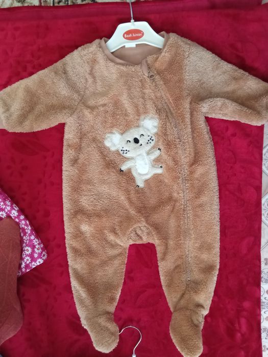 Костюмчик для новорожденной