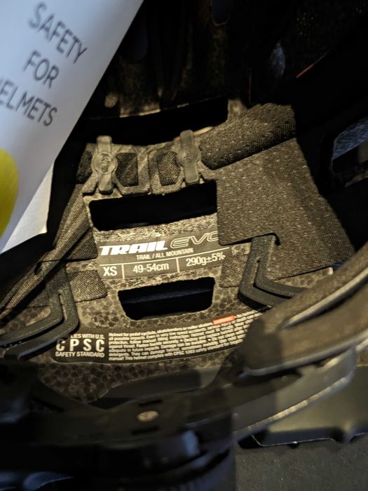 Каска Trail EVO, размер XS, черна