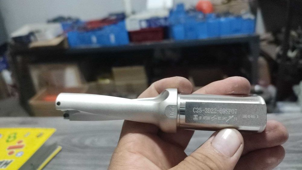 Сверло/расточная головка для станка C25-3D22-69SP07