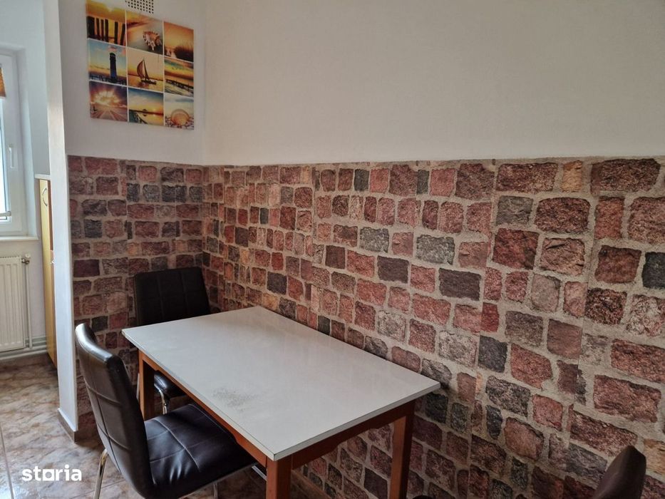 Apartament 3 camere , Astra