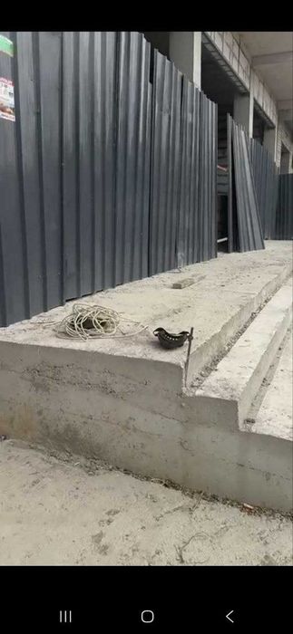 Сдаётся в аренду помещения 4 этажний 1700m2 Ул Фаргона йоли улица Баку