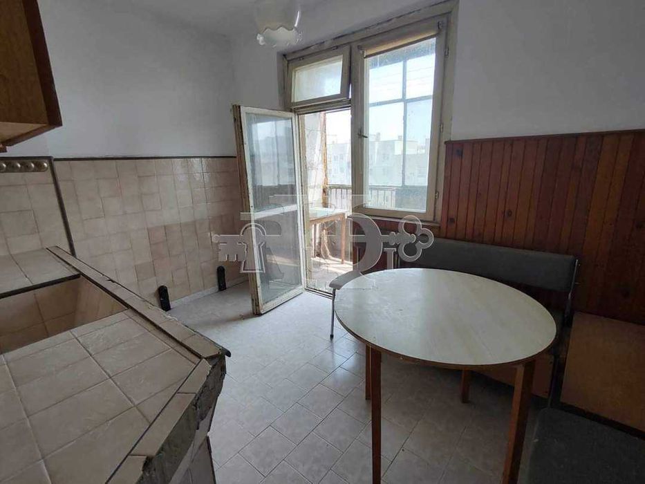 Продава се Двустаен апартамент в Добрич, Автогара - 68 кв.м за 525 €/кв.м - Снимка #6