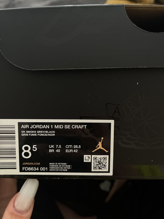 Air jordan 1 mid dk smoke gray