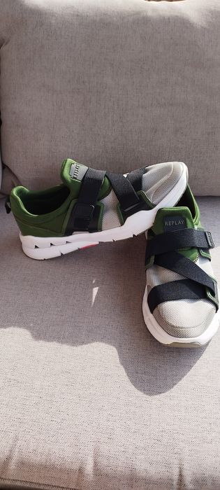 REPLAY - перфектни сникърси 40 номер