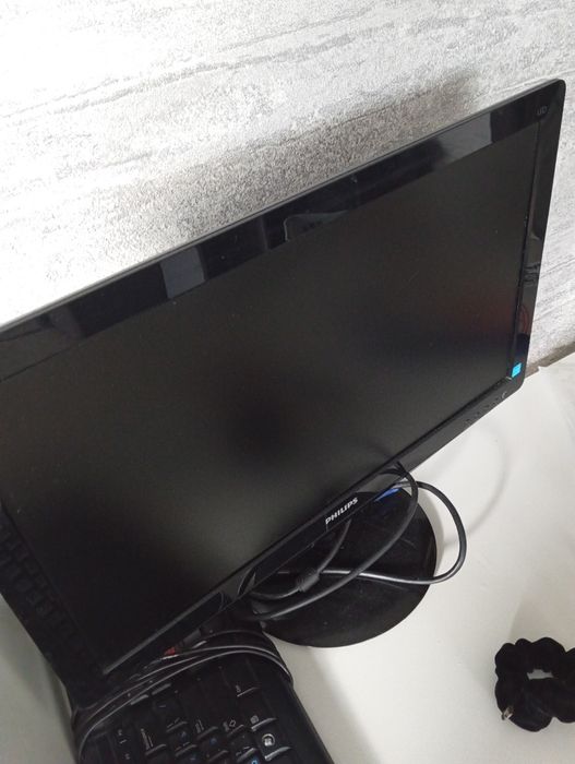Продам монитор филлипс