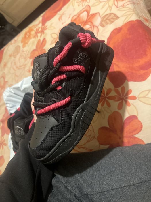 Vand adidasi marimea 43