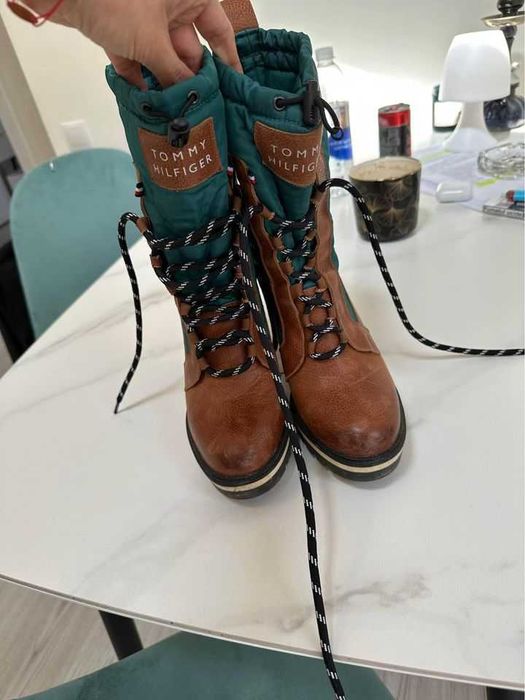 Botine Tommy Hilfiger dama, nr 38, originale