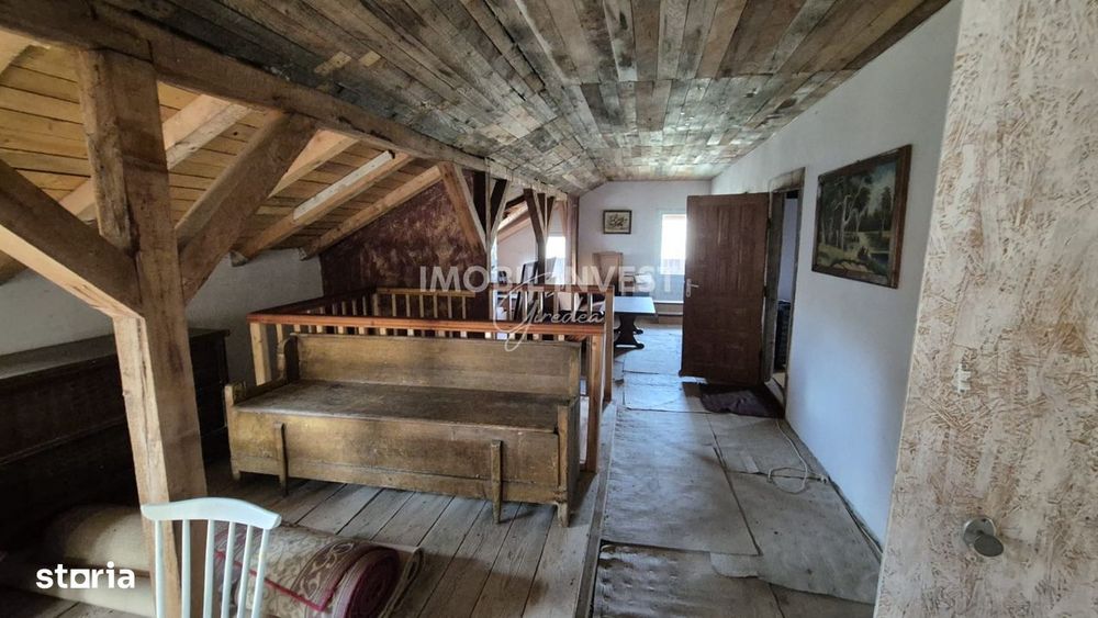 Casa in zona premium, 5 camere, 3 dormitoare, 2 bai, 2300 mp teren