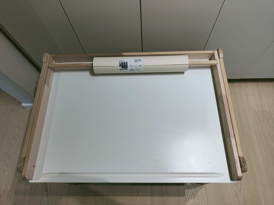 Birou flisat ikea