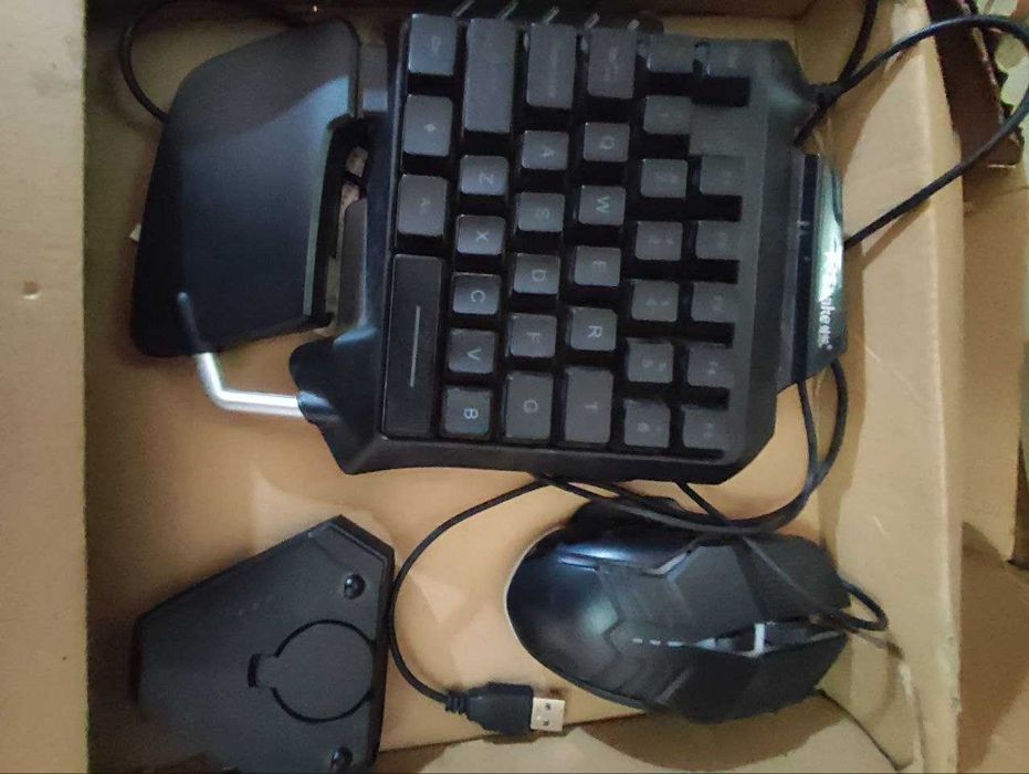 Клавиатура и мышь для телефона и пк Новая.