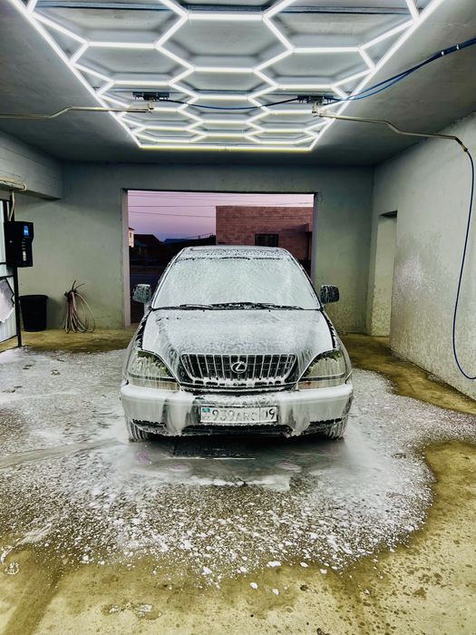 Lexus RX300 год 1999