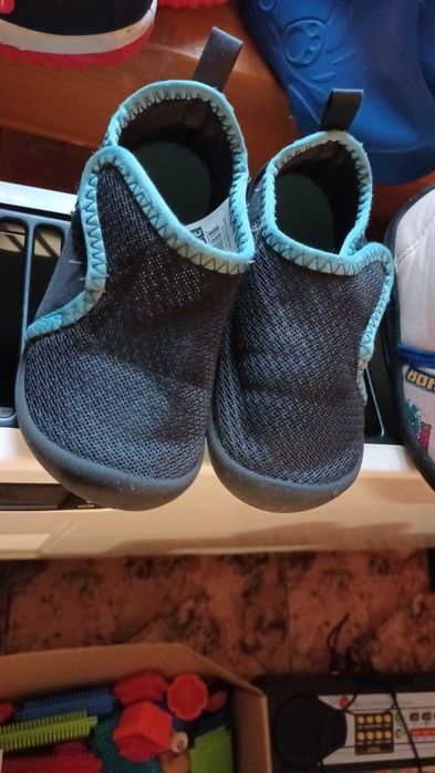 Детски обувки-светещи маратонки, апрески, гумени ботуши,пантофи 23-26