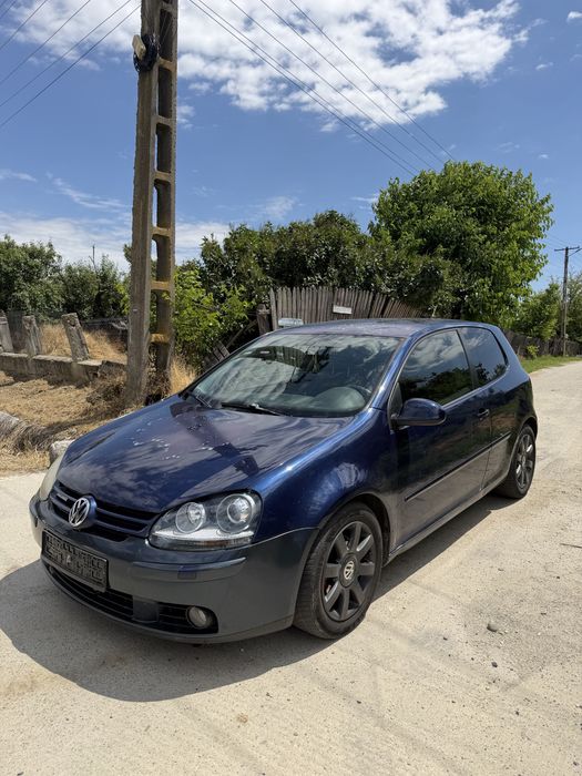 Bara fata aripi faruri triple haion Golf 5