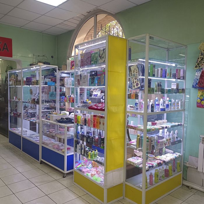 Продается отдел косметики и моющих средств