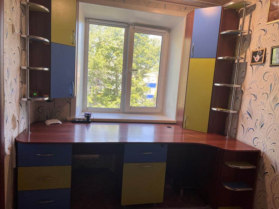 Продаётся шкаф, в хорошем состоянии