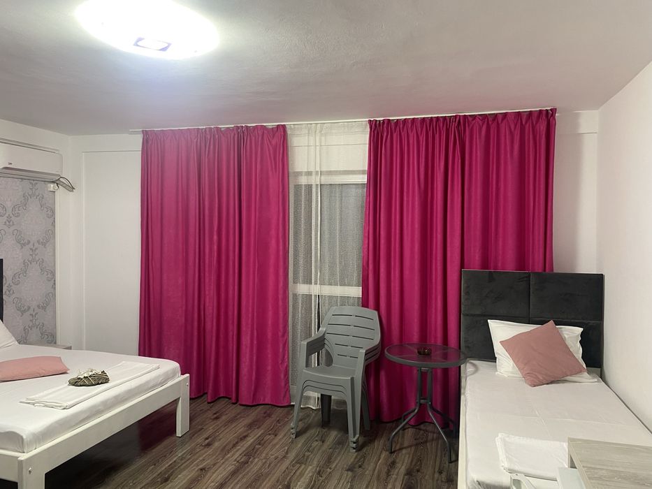 Cazare  Beach Please  Eforie Sud/Cazare vila/curte la 50 m de mare