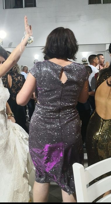 Сиво-лилава рокля